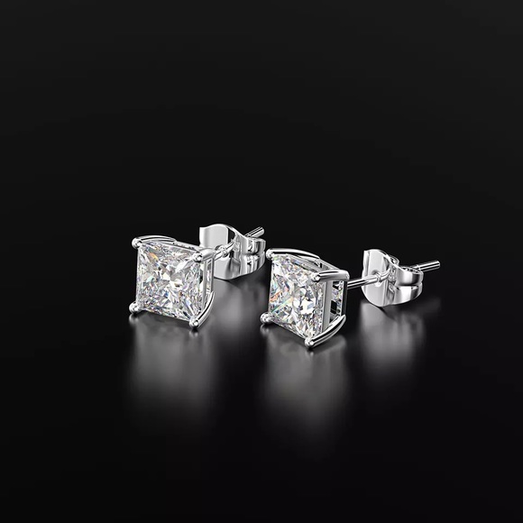 4-7mm Square Cut VVS Diamond 925 Silver Pin Studs - Picture 5 of 17
